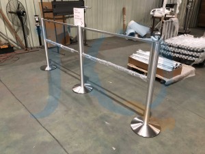 In-stock display of metal wire display stands